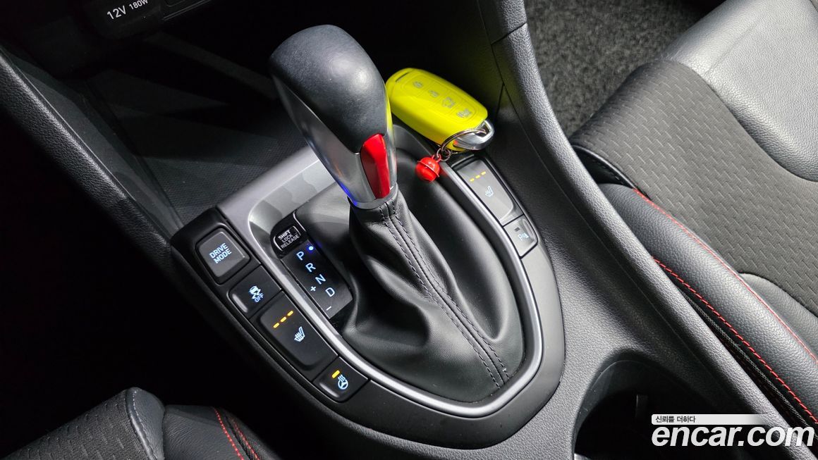 Hyundai Veloster 2018