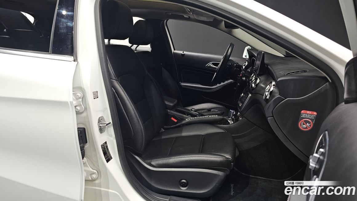 Mercedes-Benz GLA-Class 2018