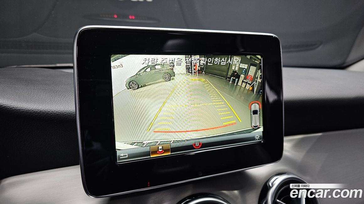 Mercedes-Benz GLA-Class 2018