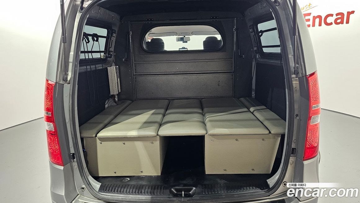 Hyundai Starex 2016
