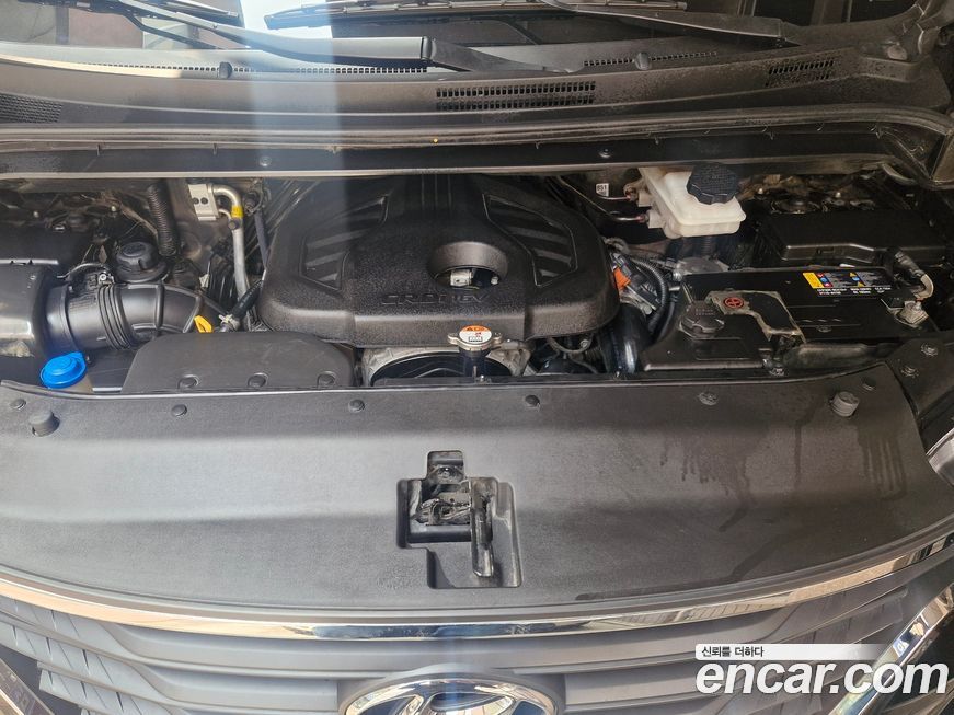 Hyundai Starex 2021