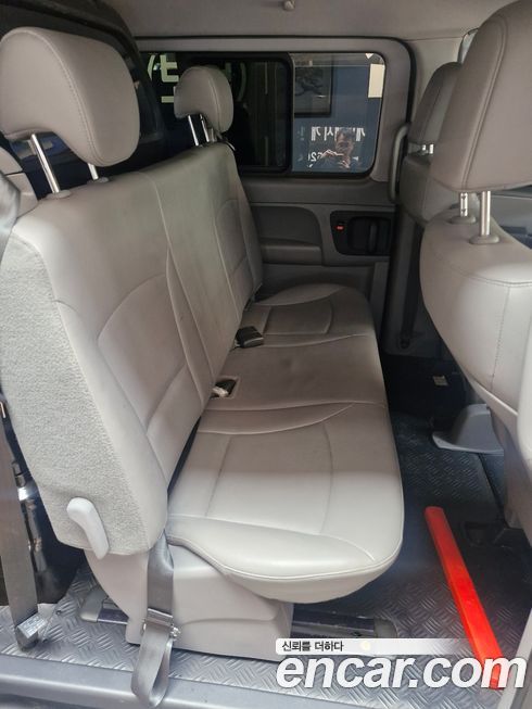 Hyundai Starex 2021