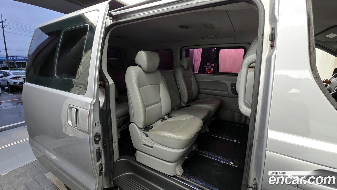 Hyundai Starex 2017