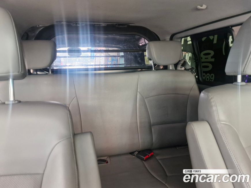 Hyundai Starex 2021