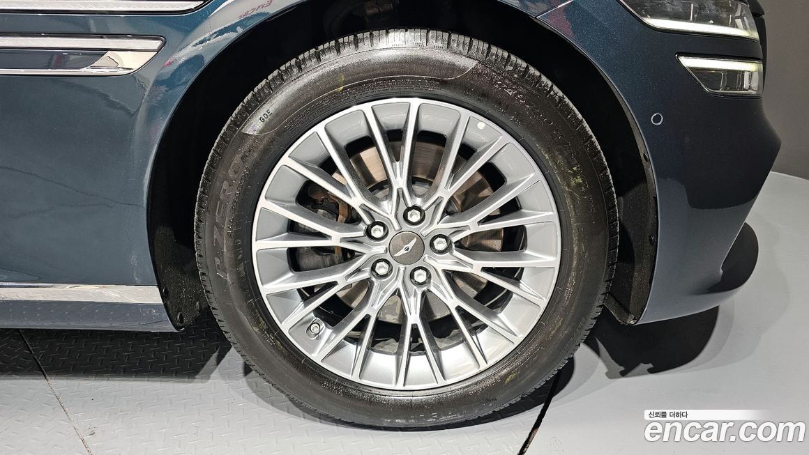 Genesis G80 2021