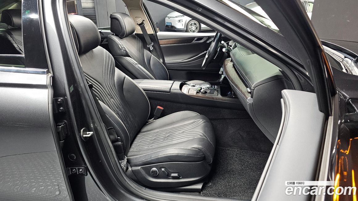 Genesis G80 2021