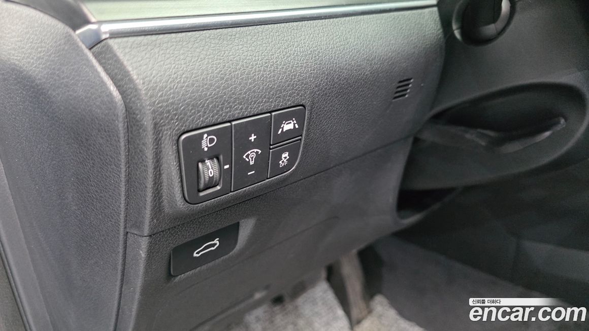 Kia K5 2023