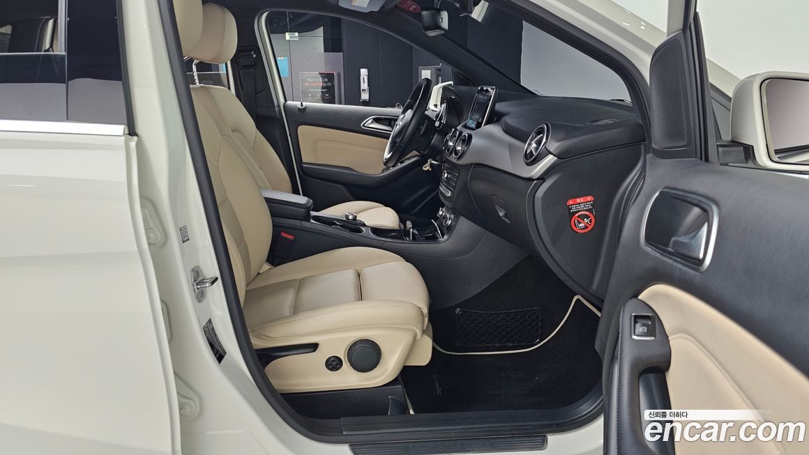 Mercedes-Benz B-Class 2018