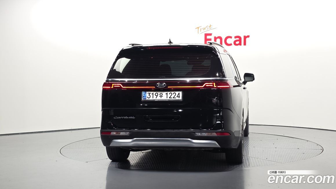 Kia Canival 2021