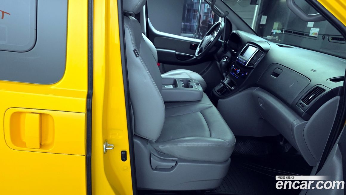 Hyundai Starex 2021