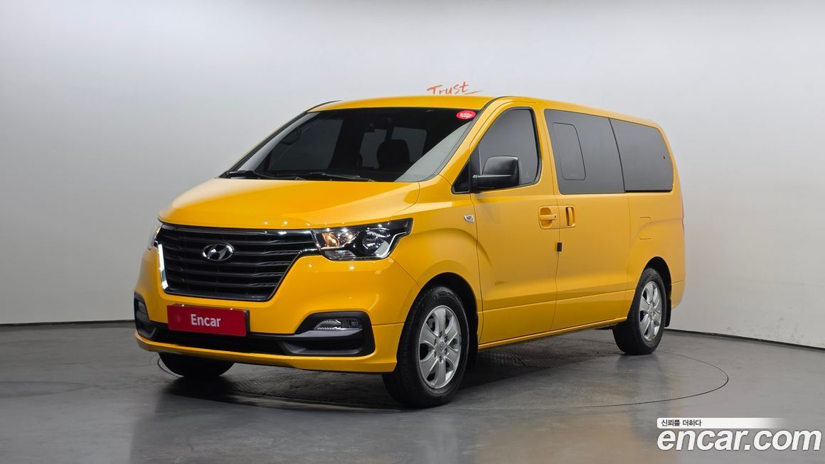 Hyundai Starex 2021