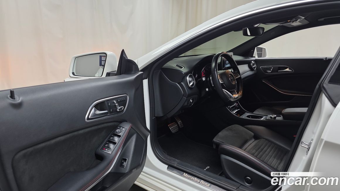 Mercedes-Benz CLA-Class 2019