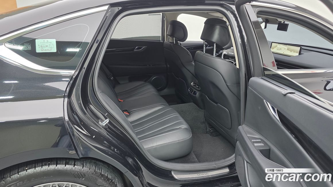 Genesis G80 2022