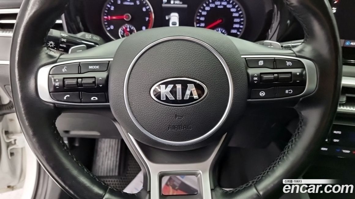 Kia K5 2020