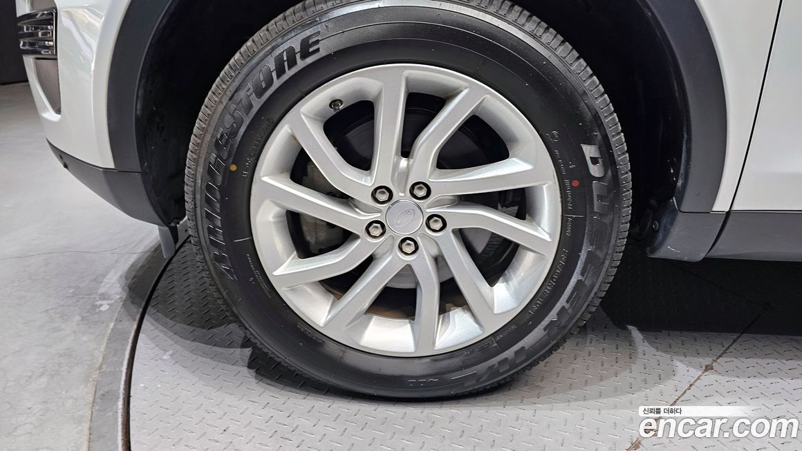 Land Rover Discovery Sport 2019