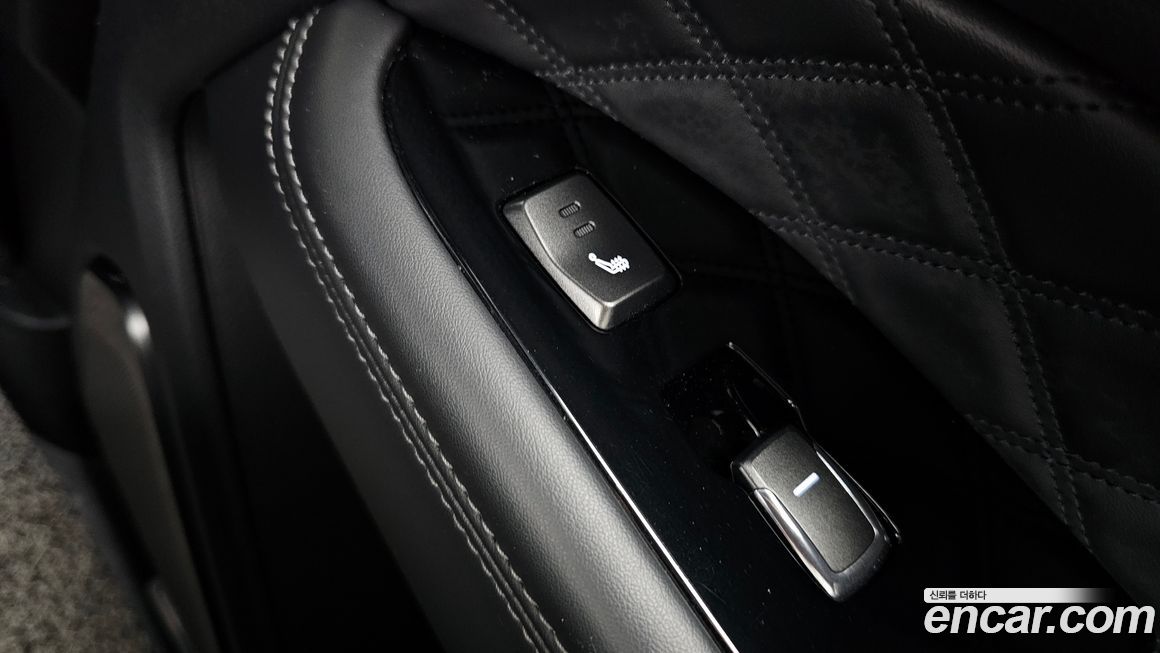 KG_Mobility_Ssangyong Rexton 2020