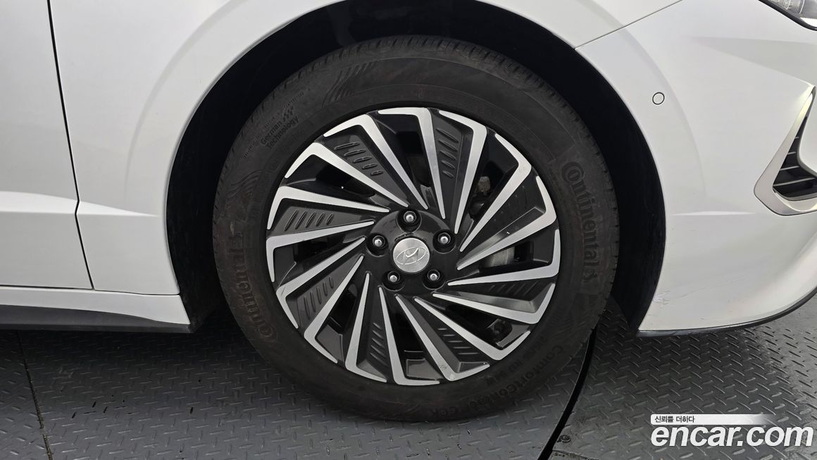 Hyundai Sonata 2022