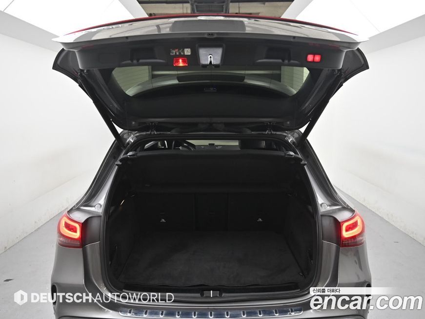 Mercedes-Benz EQA 2022