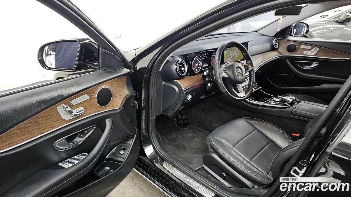 Mercedes-Benz E-Class 2018