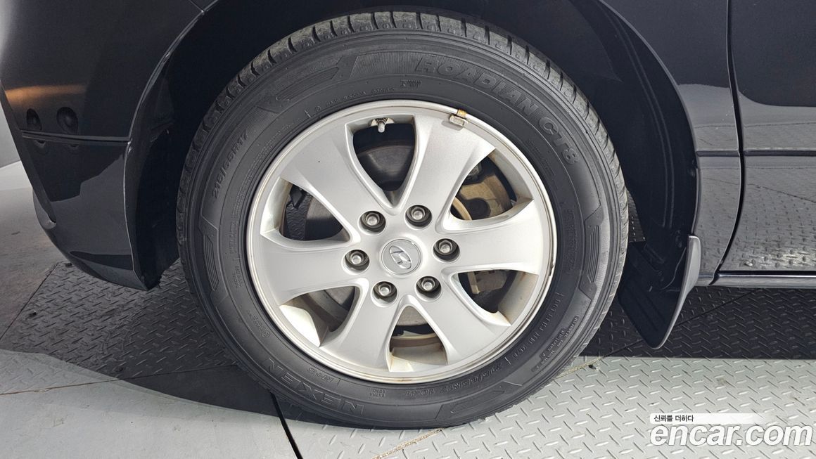 Hyundai Starex 2021