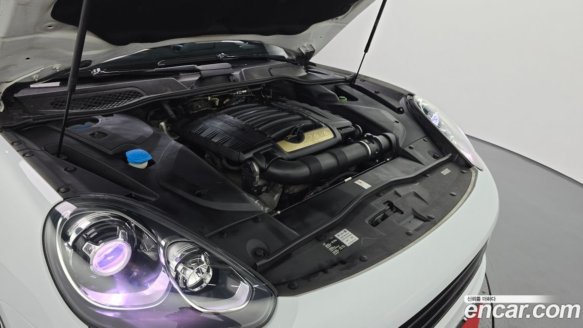 Porsche Cayenne 2016