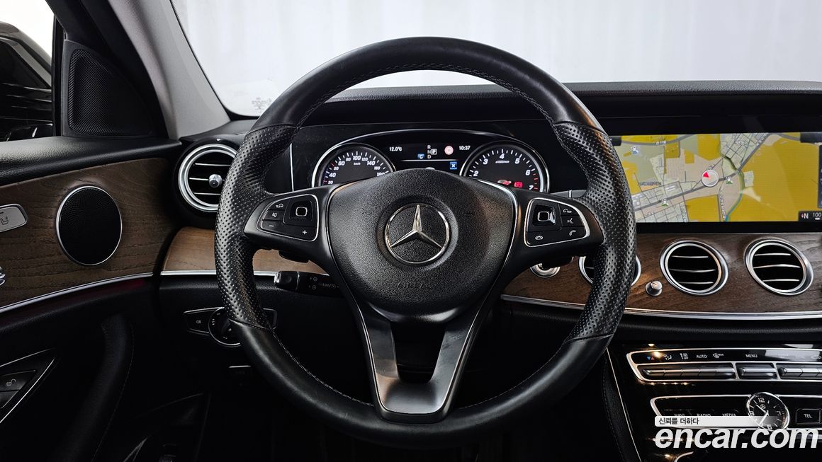Mercedes-Benz E-Class 2018