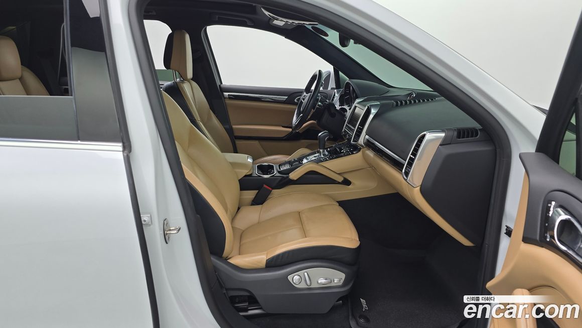 Porsche Cayenne 2016