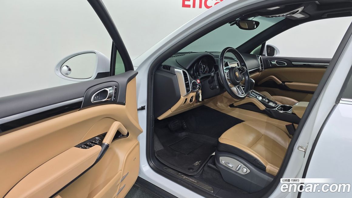 Porsche Cayenne 2016