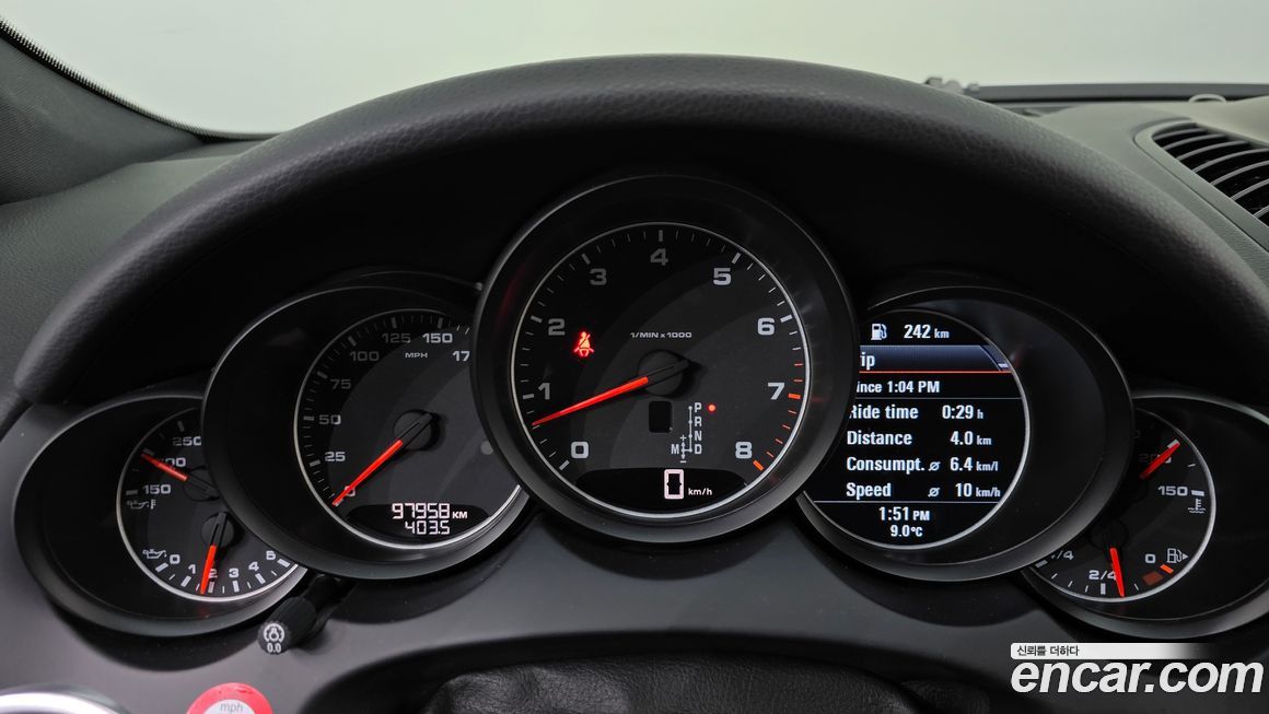 Porsche Cayenne 2016