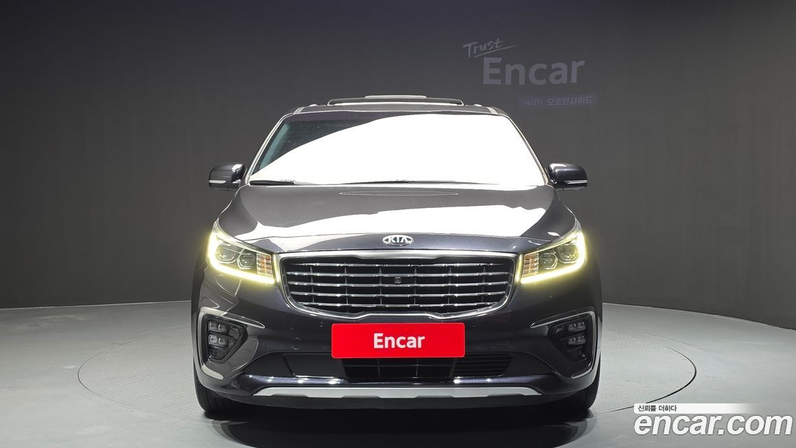Kia Canival 2019