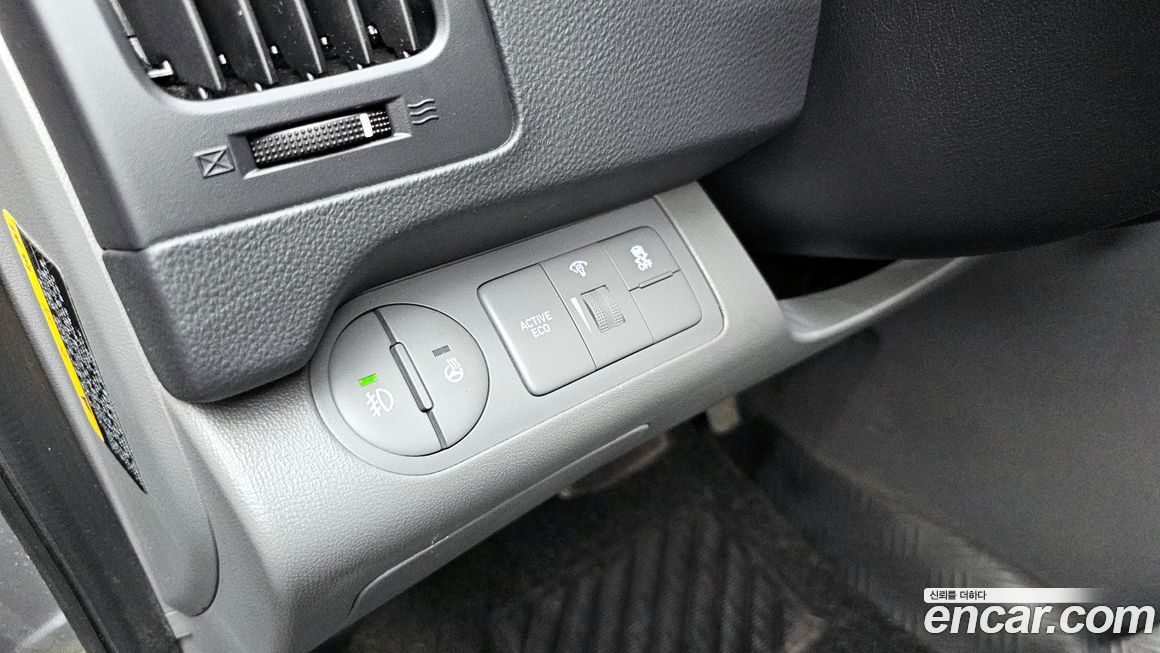 Hyundai Starex 2021