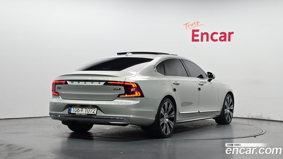 Volvo S90 2021
