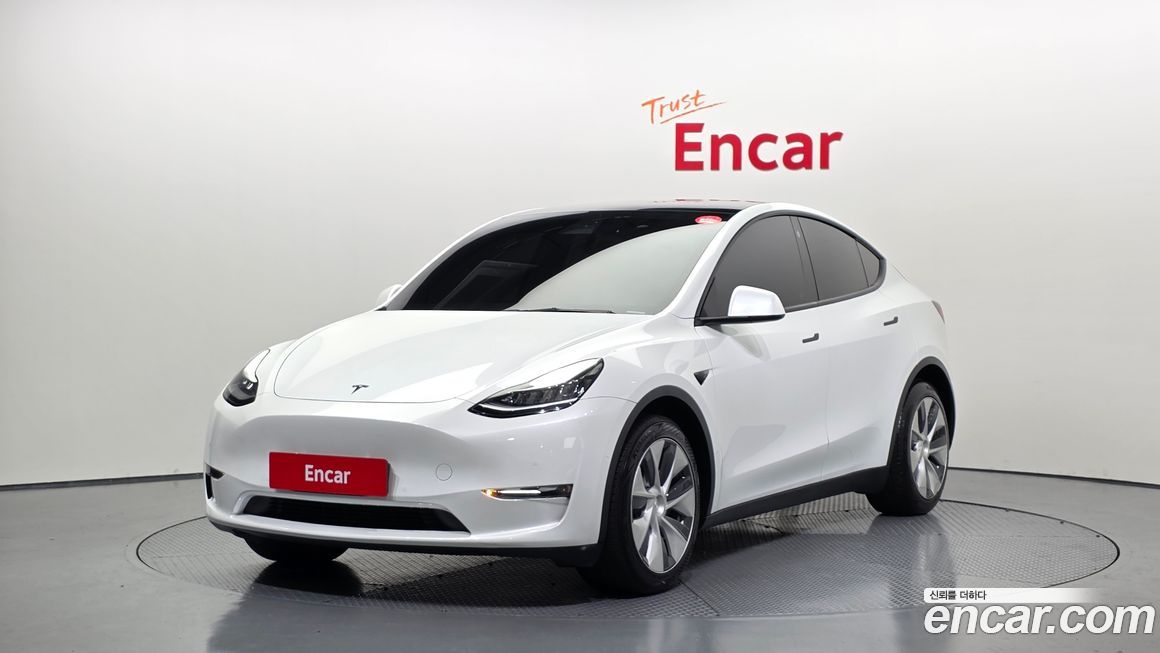 Tesla Model Y 2021