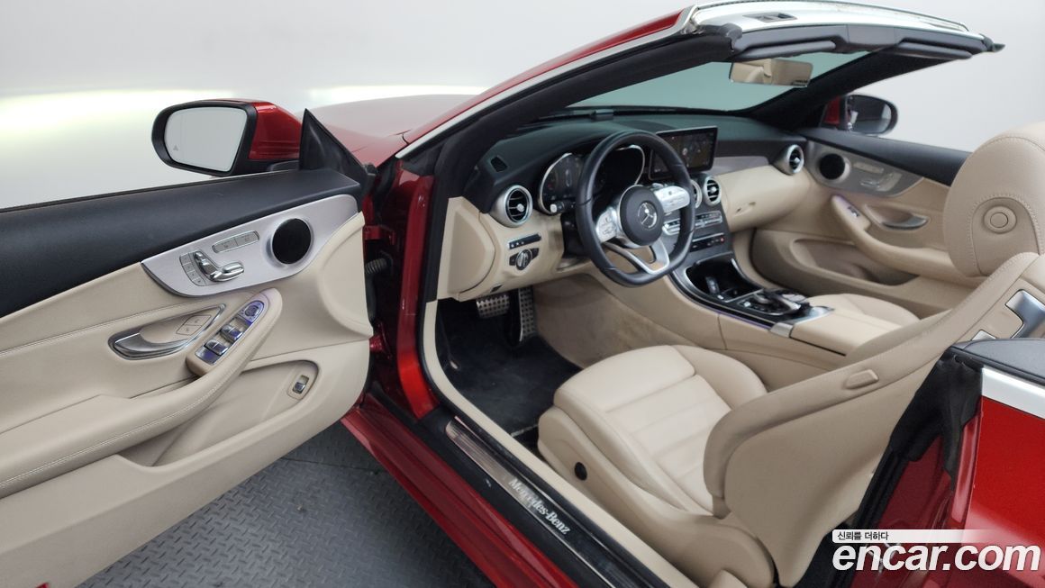 Mercedes-Benz C-Class 2021