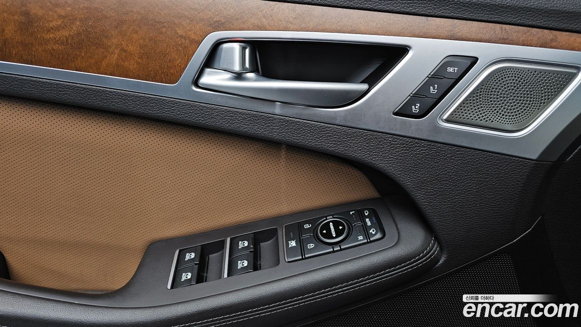 Genesis G80 2017