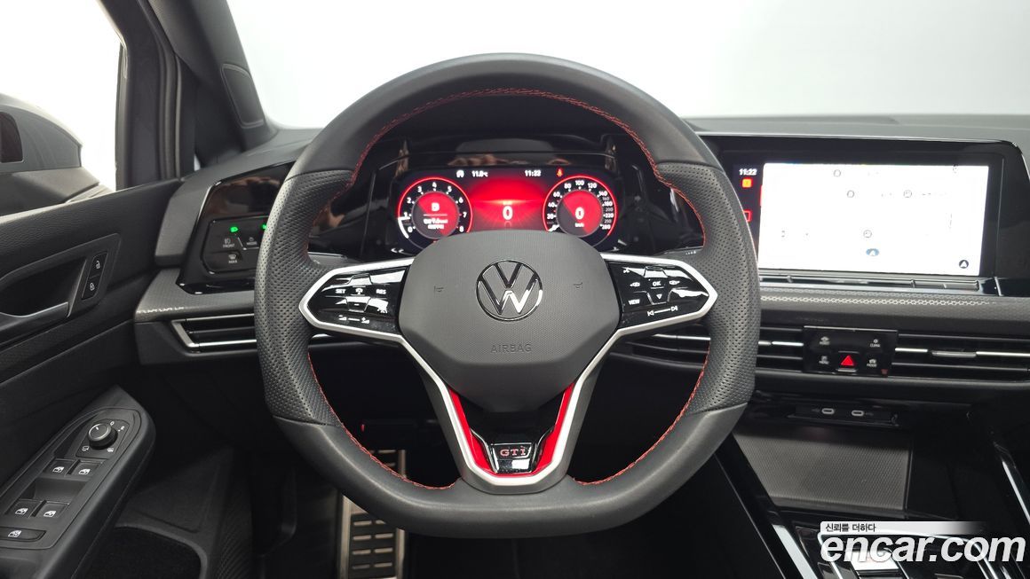 Volkswagen Golf 2024