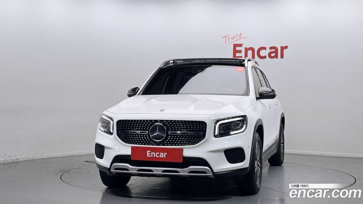 Mercedes-Benz GLB-Class 2021