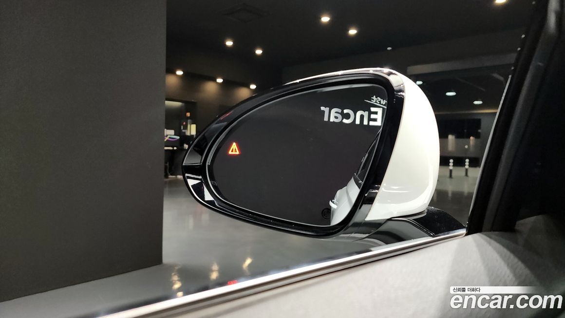 Genesis G80 2023