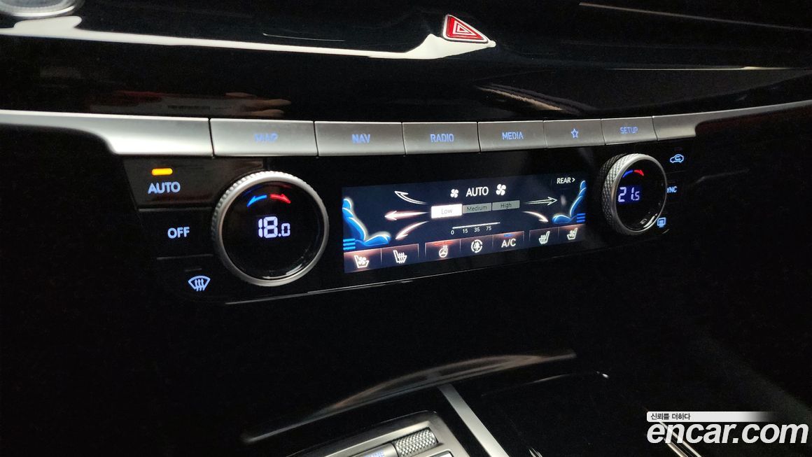 Genesis G80 2023