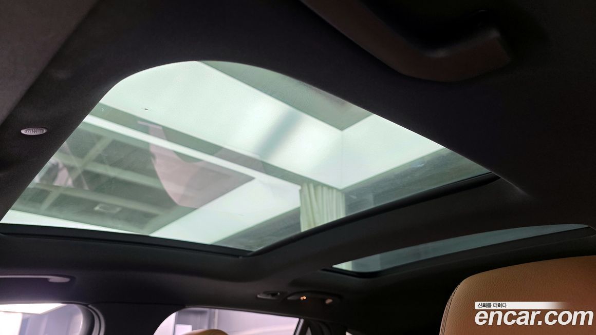 Mercedes-Benz GLC-Class 2021