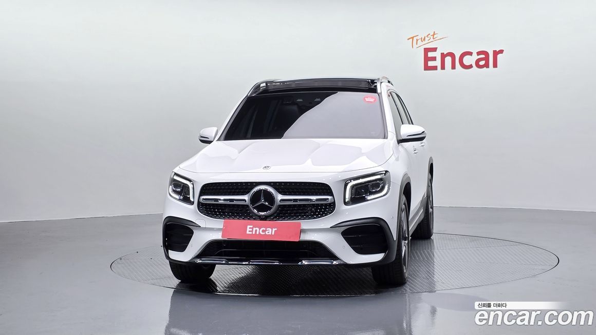 Mercedes-Benz GLB-Class 2022