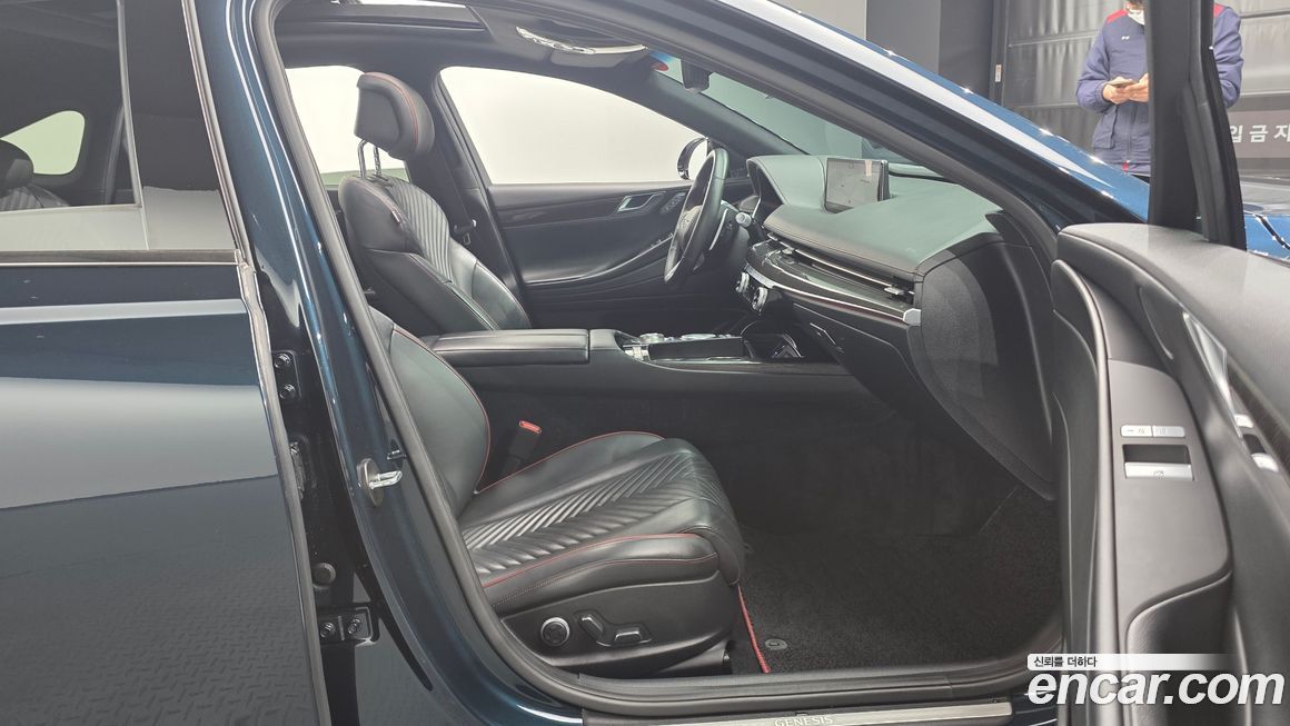 Genesis G80 2022