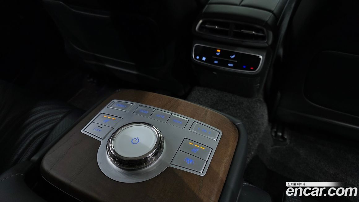 Genesis G80 2023