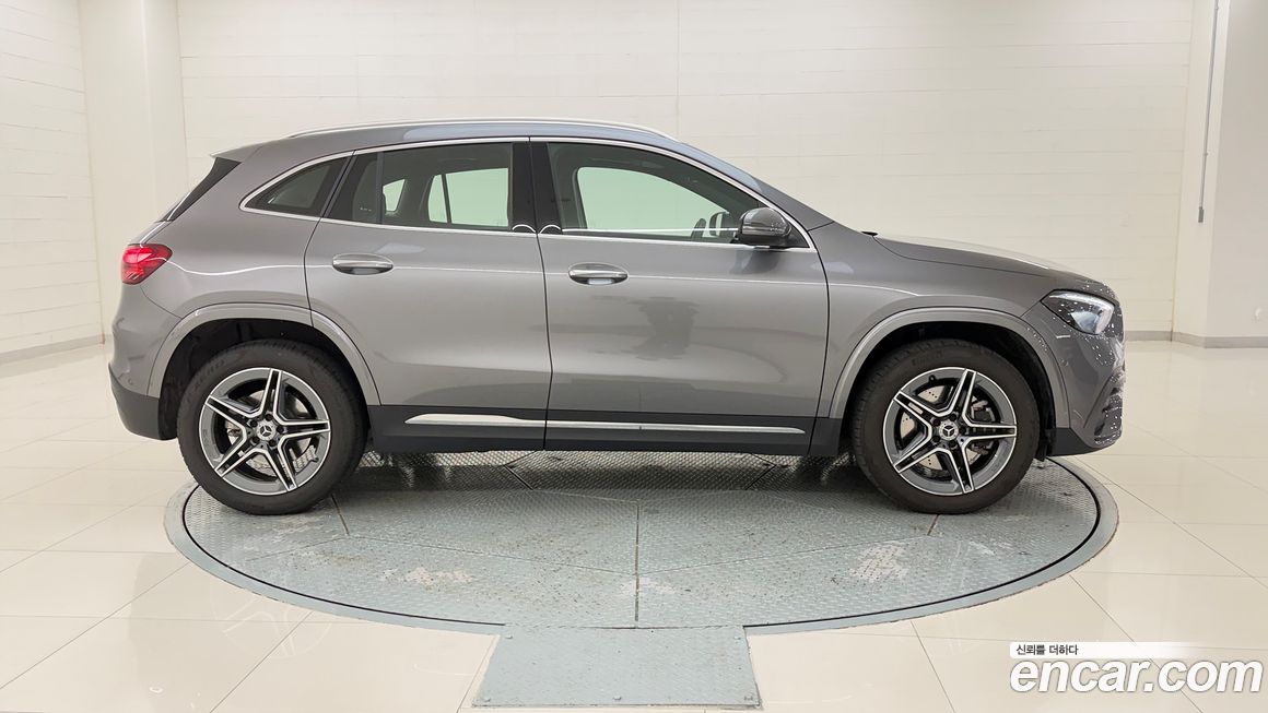 Mercedes-Benz GLA-Class 2025