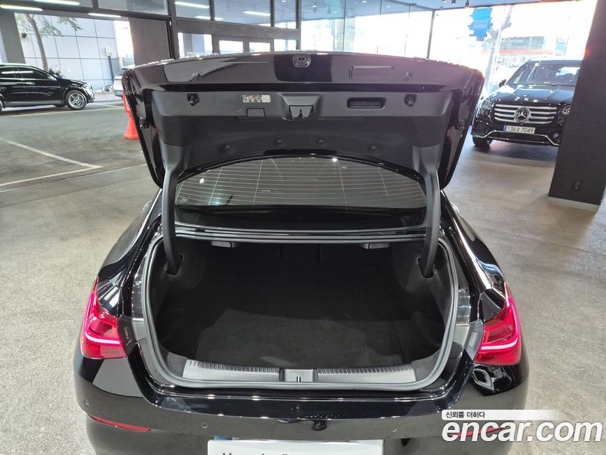 Mercedes-Benz CLA-Class 2025