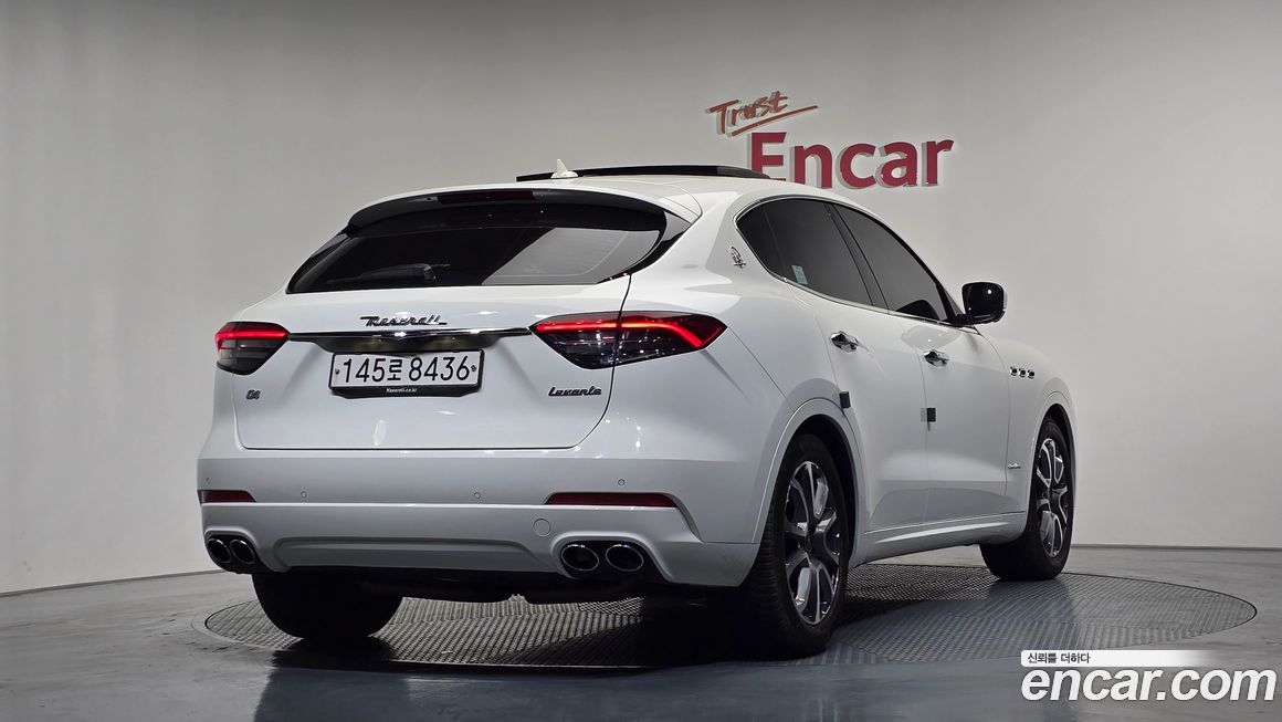 Maserati Levante 2021