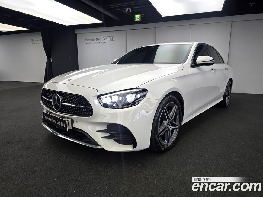 Mercedes-Benz E-Class 2023