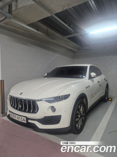 Maserati Levante 2020