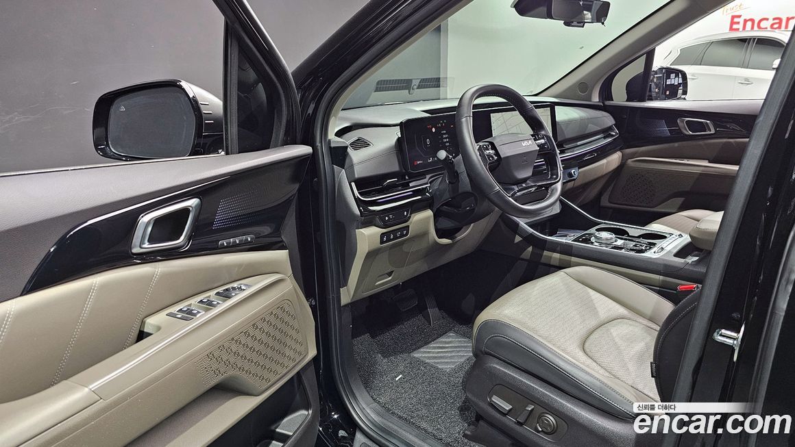 Kia Canival 2025