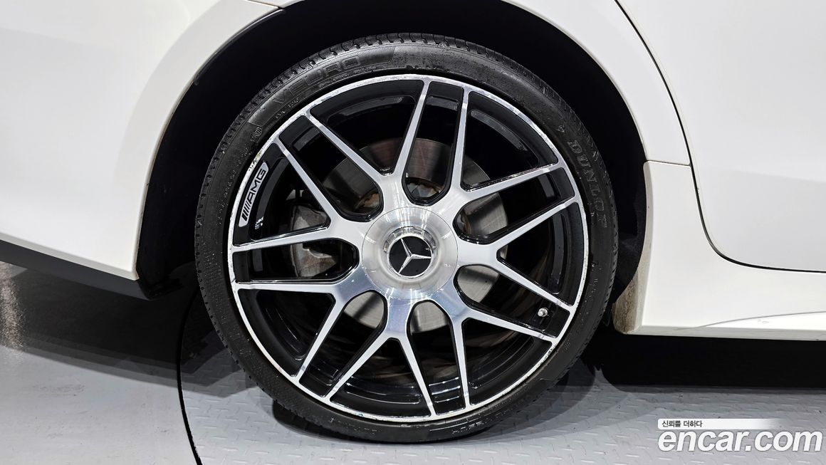 Mercedes-Benz CLS-Class 2021